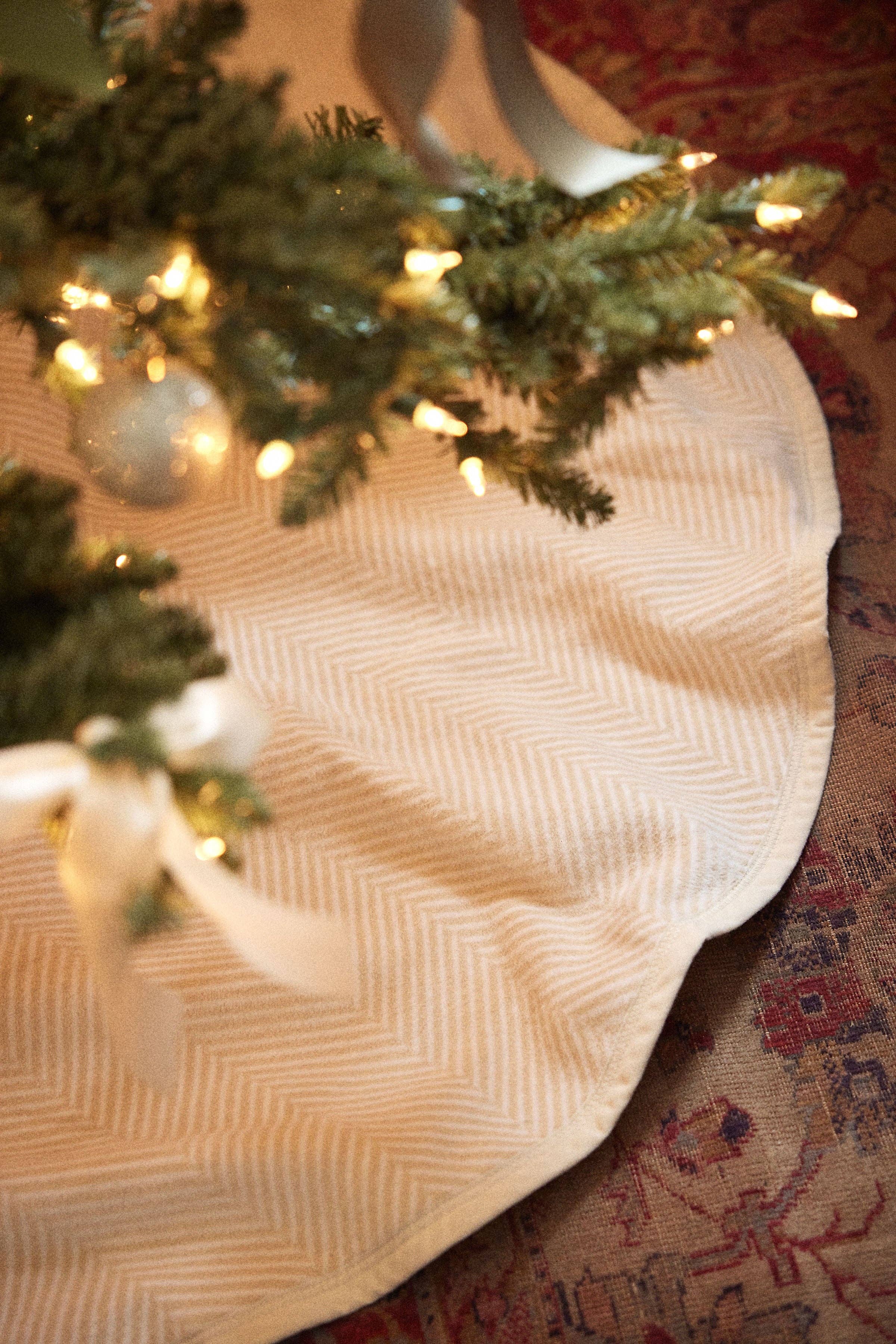 Harborview Herringbone Cream Christmas Tree Skirt