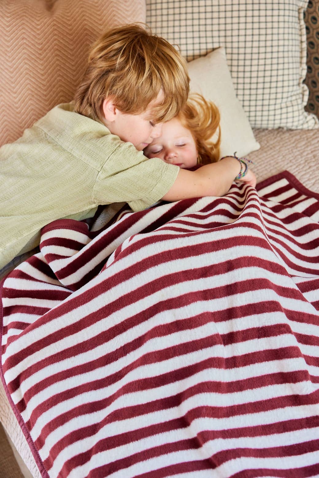 Sideline Stripe Maroon Midi Blanket: Midi