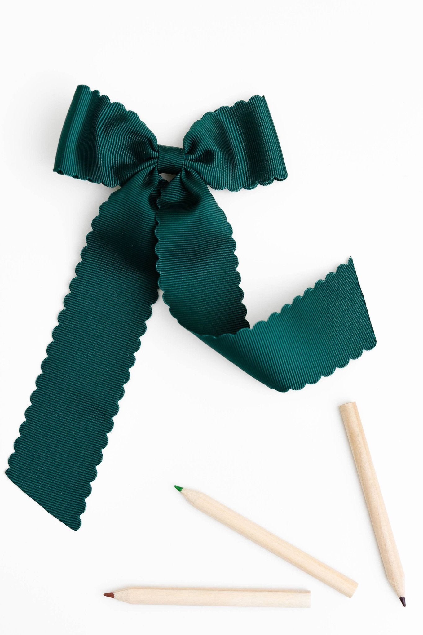 Scalloped Long - tail Bow: White / Medium - by Morrow & Main